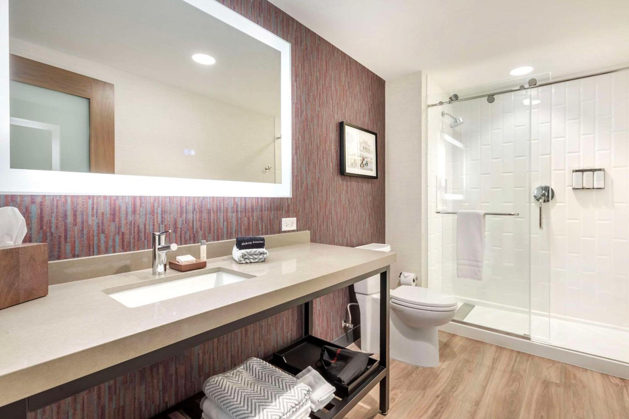 Cambria Hotel Denver Downtown Rino Extérieur photo