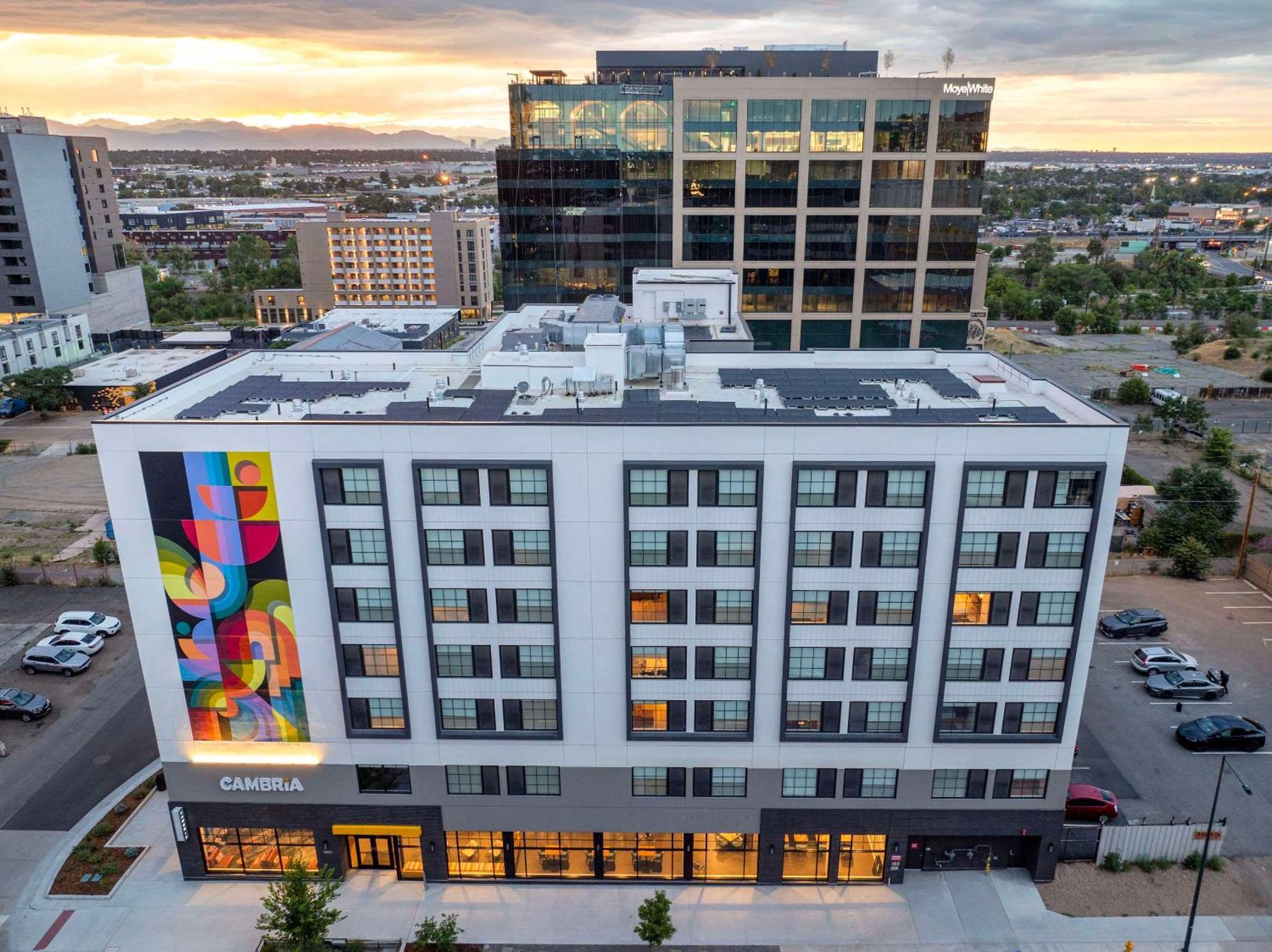 Cambria Hotel Denver Downtown Rino Extérieur photo